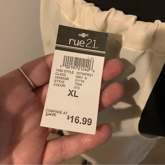 NWT Rue21 Rose Tank Top XL - Picture 6 of 7